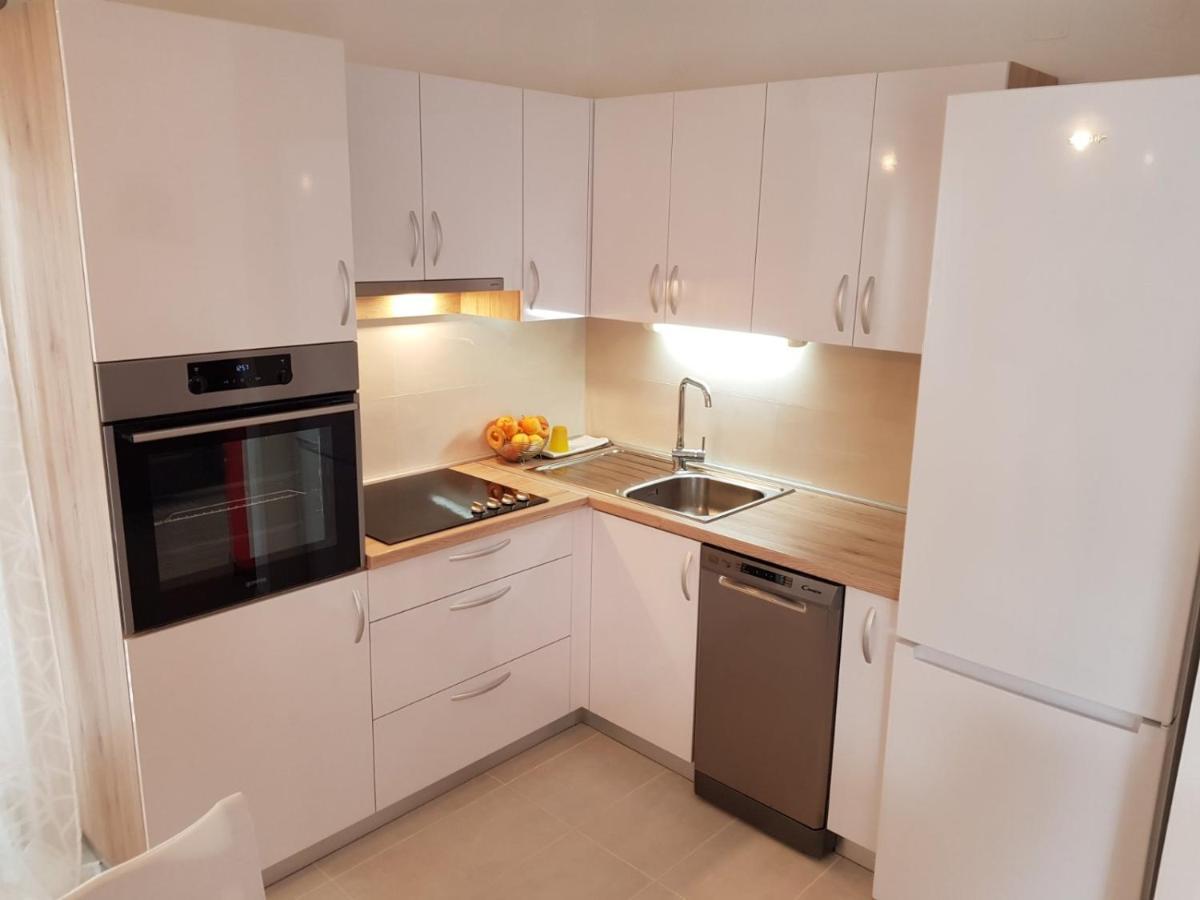 Seaside Apartments With A Swimming Pool Barbat, Rab - 4951 Barbat na Rabu Exteriör bild