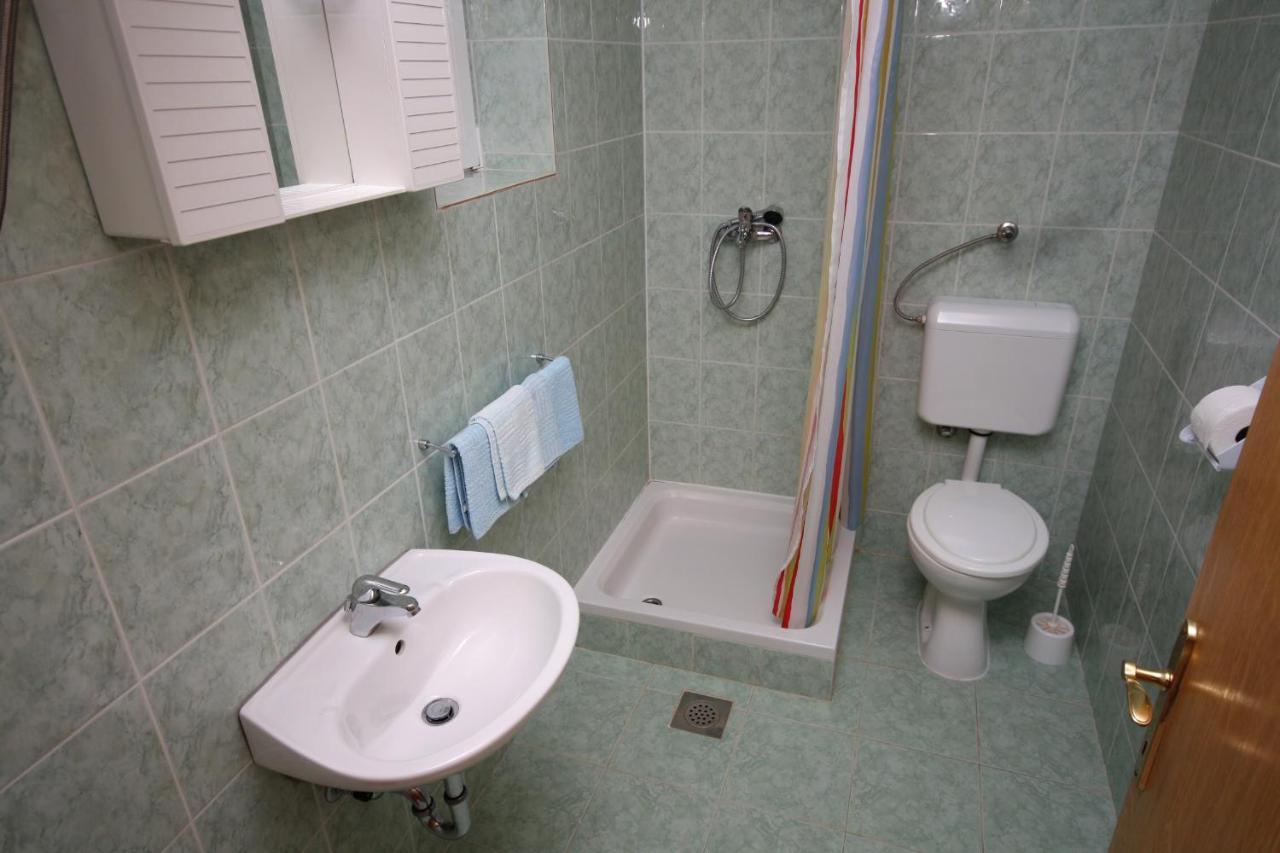 Seaside Apartments With A Swimming Pool Barbat, Rab - 4951 Barbat na Rabu Exteriör bild
