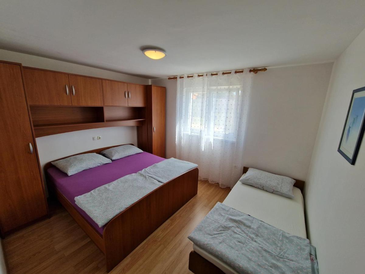 Seaside Apartments With A Swimming Pool Barbat, Rab - 4951 Barbat na Rabu Exteriör bild